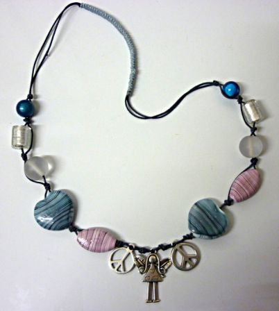 collier-agnes-600.jpg