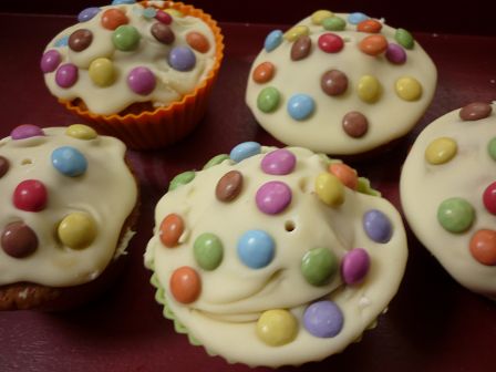 cupcake3.JPG, mar. 2012 cupcake3.JPG